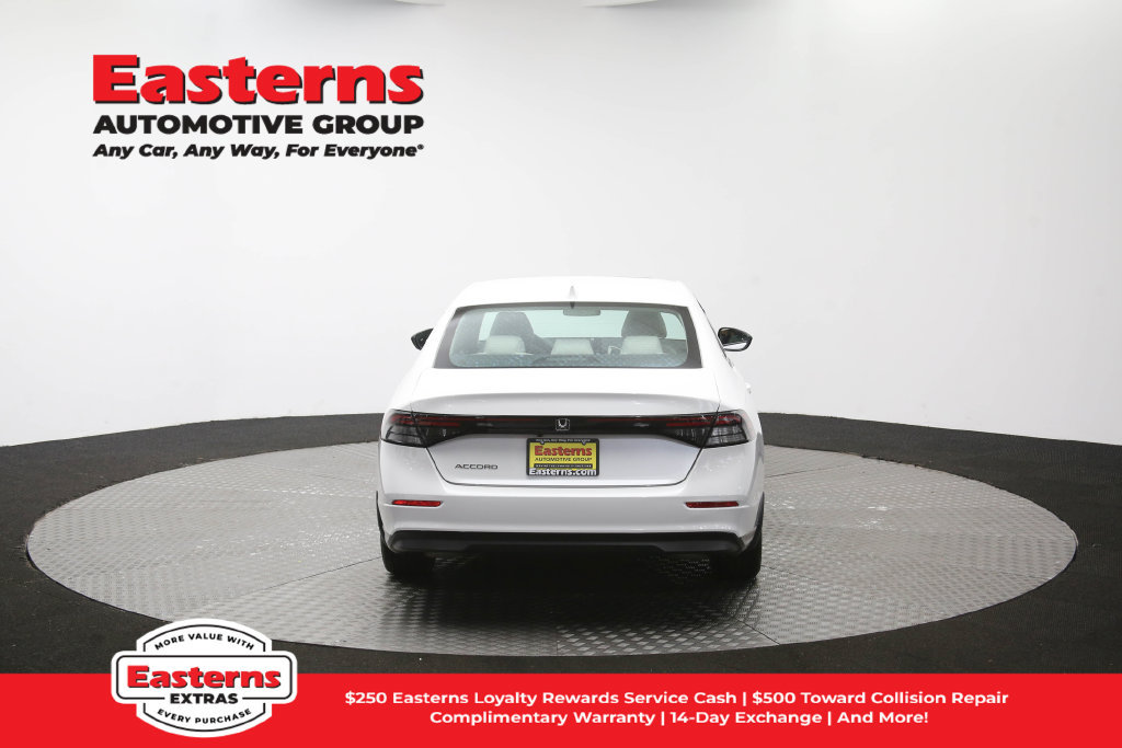Used 2024 Honda Accord EX image 38