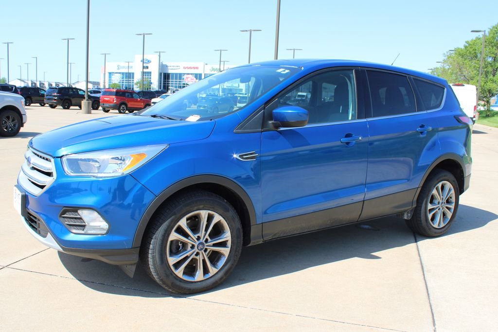 Used 2017 Ford Escape SE image 16