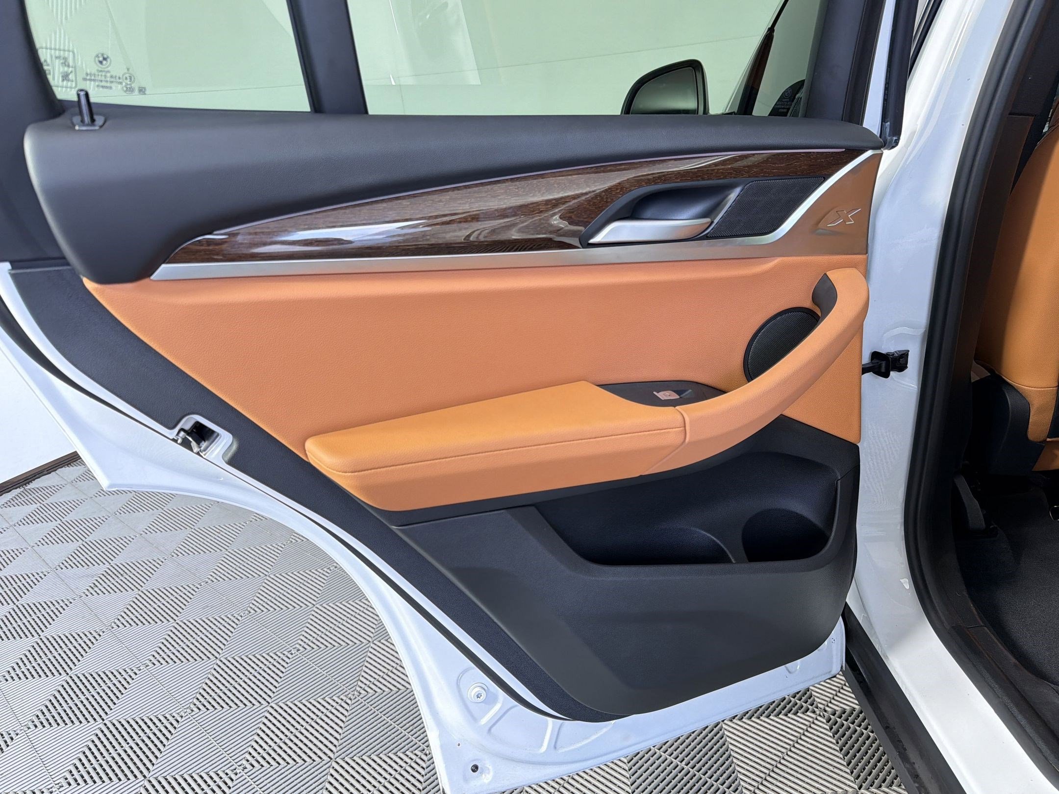 Certified 2024 BMW X3 xDrive30i w/ Convenience Package w/ZPA image 26