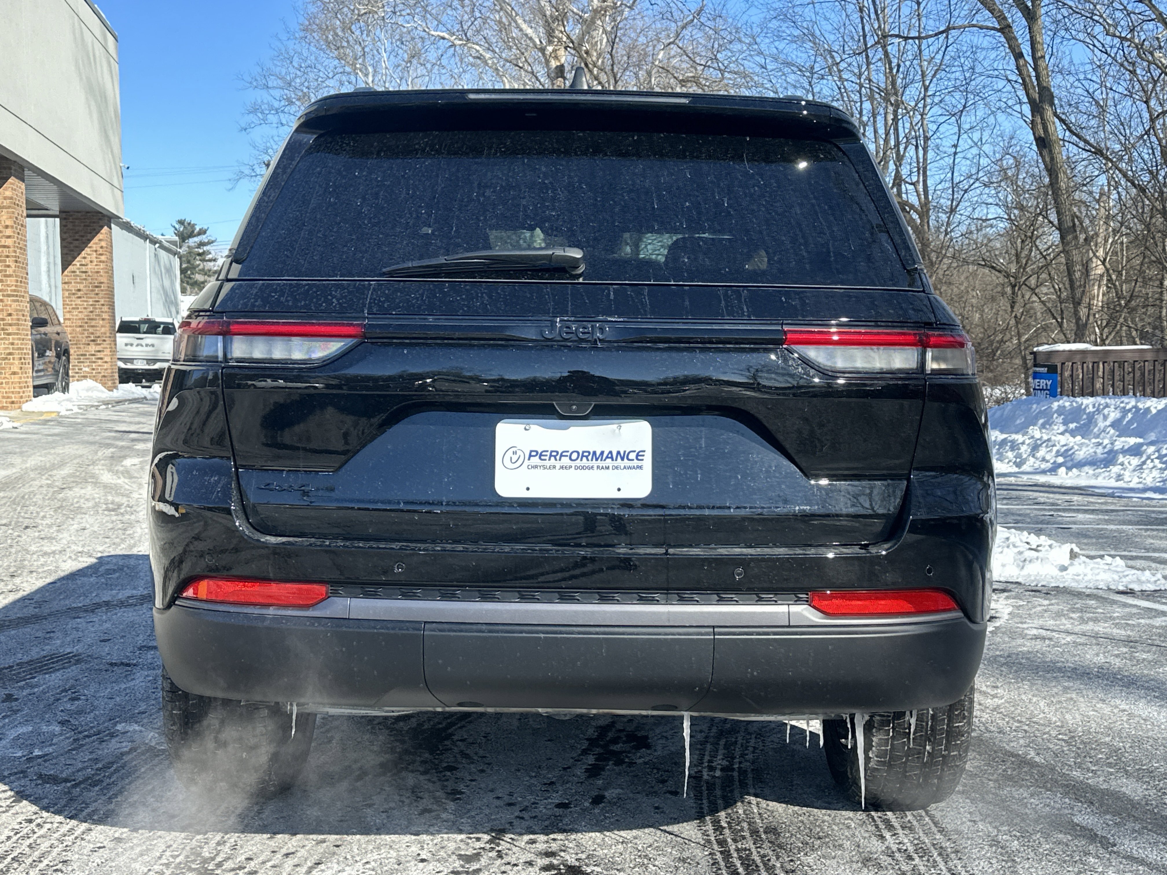 New 2026 Jeep Grand Cherokee Limited w/ Limited Altitude Package image 16
