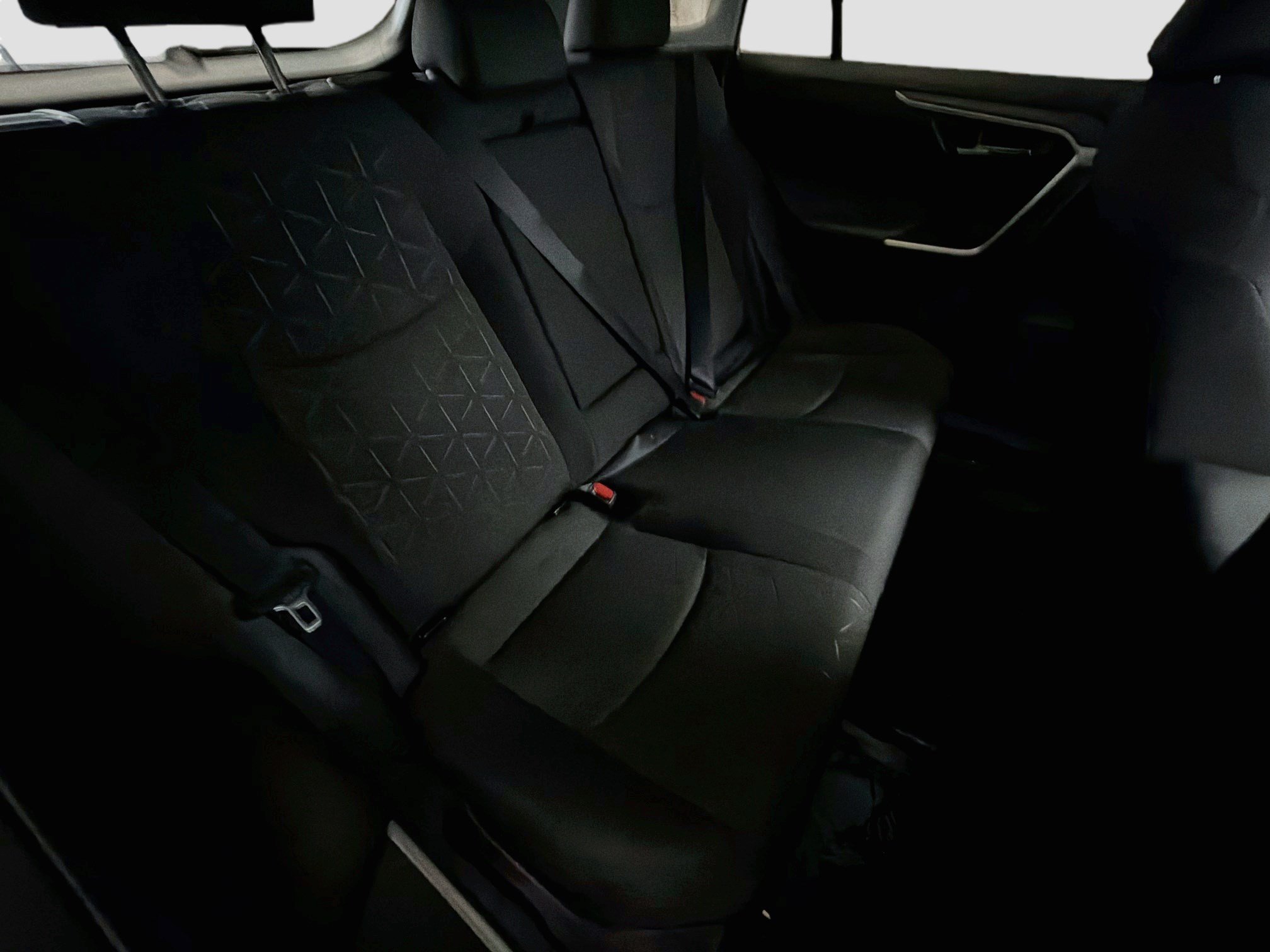 Used 2020 Toyota RAV4 XLE w/ Carpet Mat Package AWD/4WD image 14