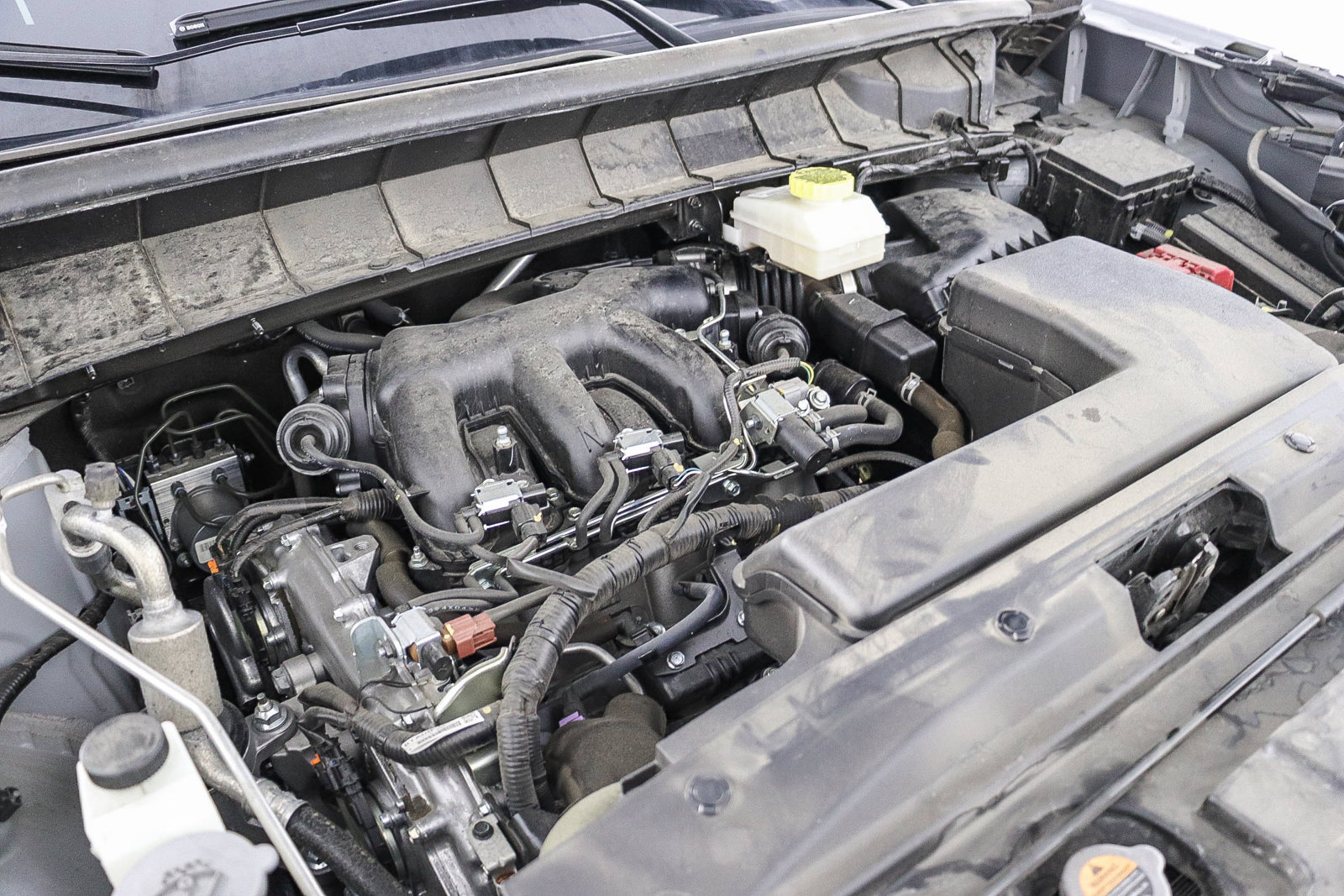 Used 2025 Nissan Pathfinder SL FWD image 28