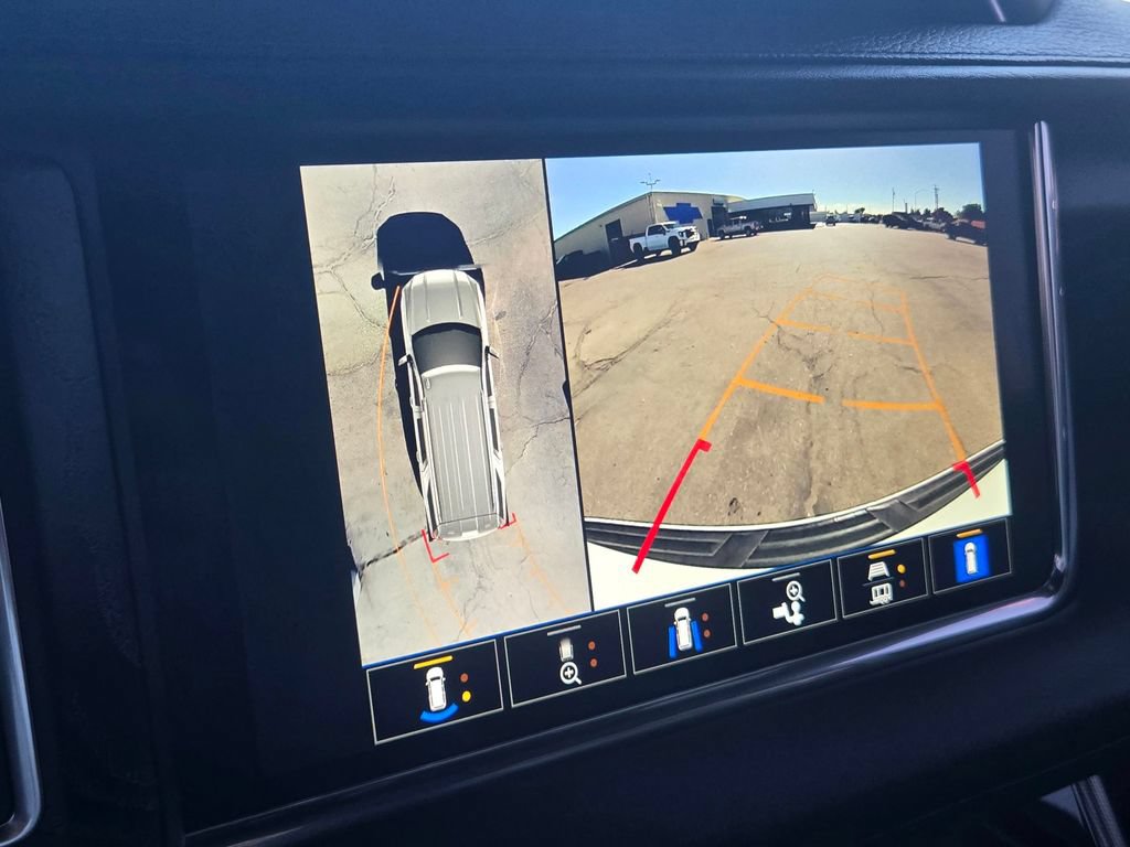 Used 2022 GMC Yukon Denali RWD image 33