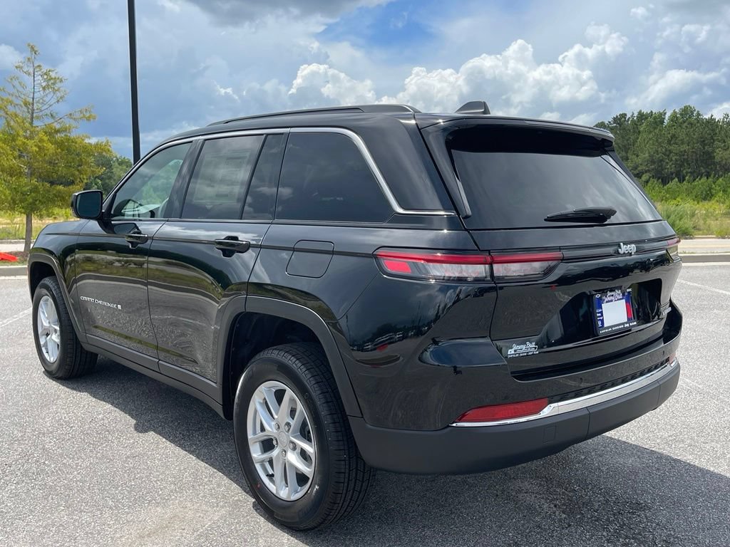 New 2026 Jeep Grand Cherokee Laredo RWD image 15