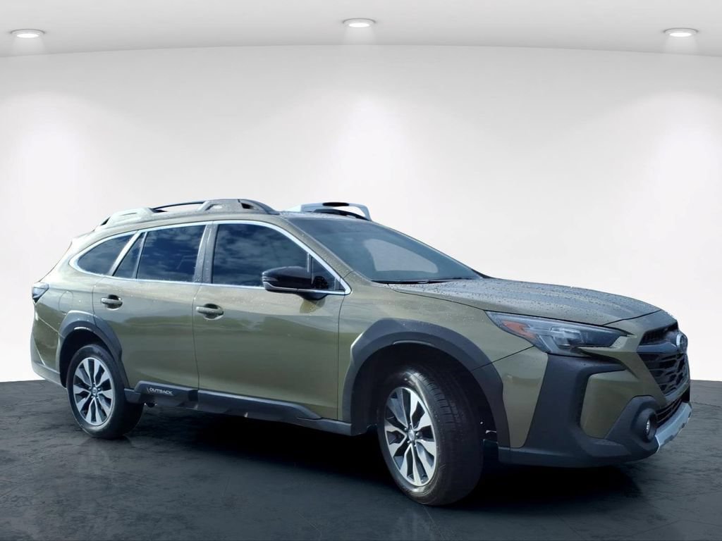 Used 2023 Subaru Outback Limited AWD/4WD image 5