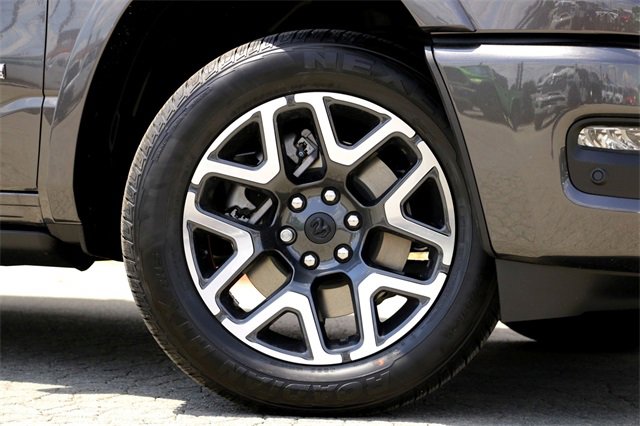 New 2026 RAM 1500 Laramie image 2