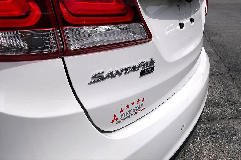 Used 2019 Hyundai Santa Fe XL image 8