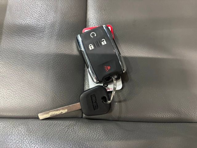 Used 2017 GMC Sierra 1500 SLT w/ SLT Premium Package image 26