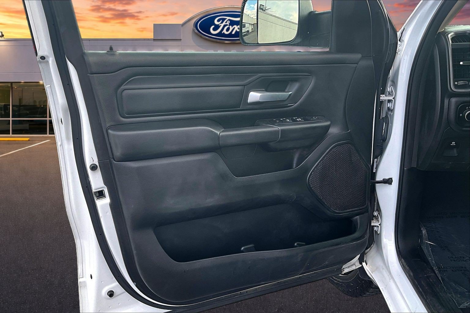 Used 2019 RAM 1500 Tradesman AWD/4WD image 22