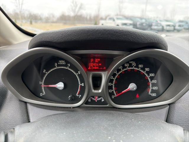 Used 2013 Ford Fiesta SE image 31