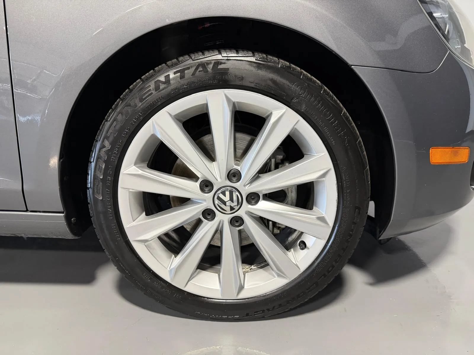 Used 2014 Volkswagen Golf TDI FWD image 9