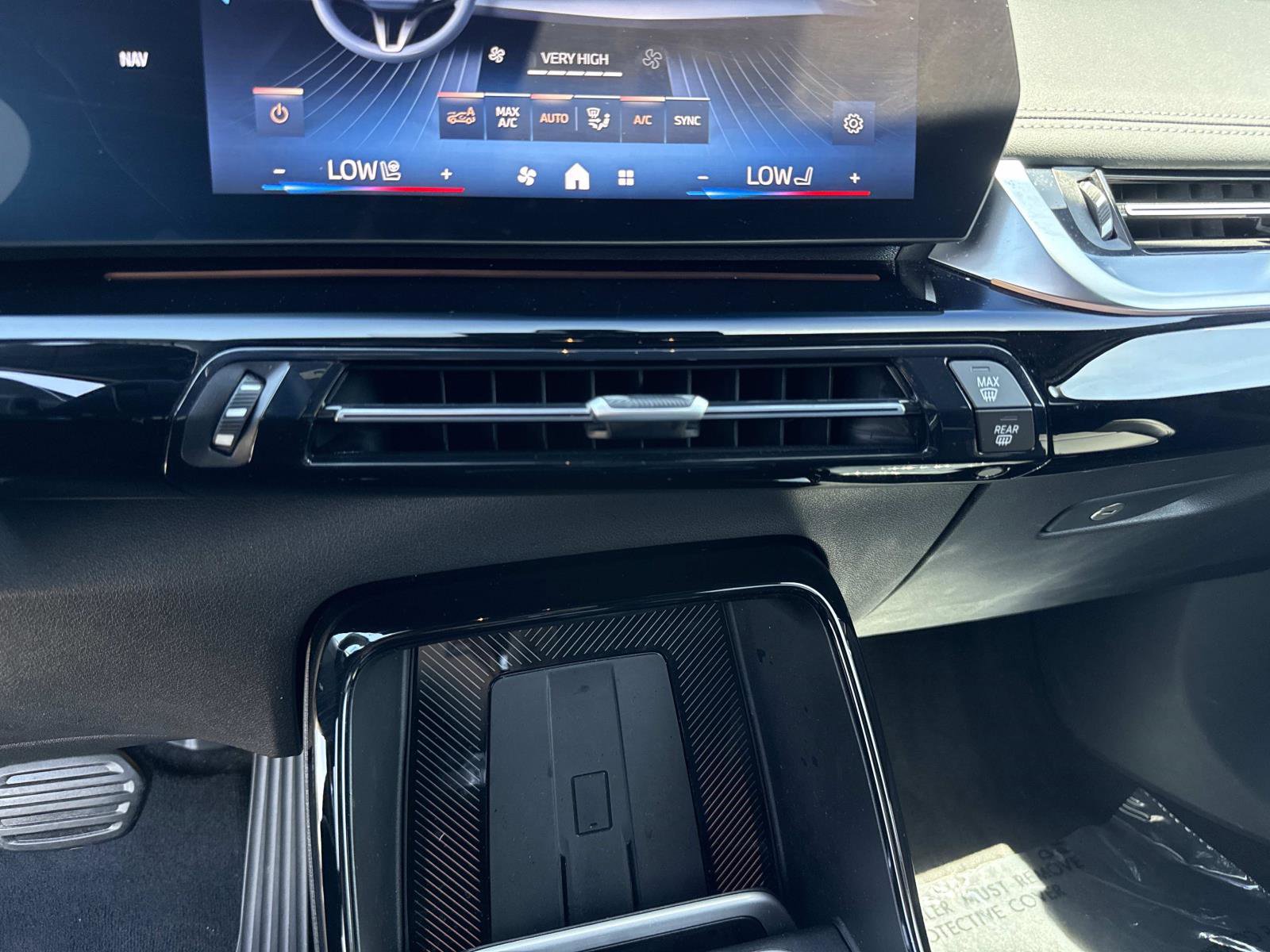 Used 2025 BMW X1 xDrive28i AWD/4WD image 28