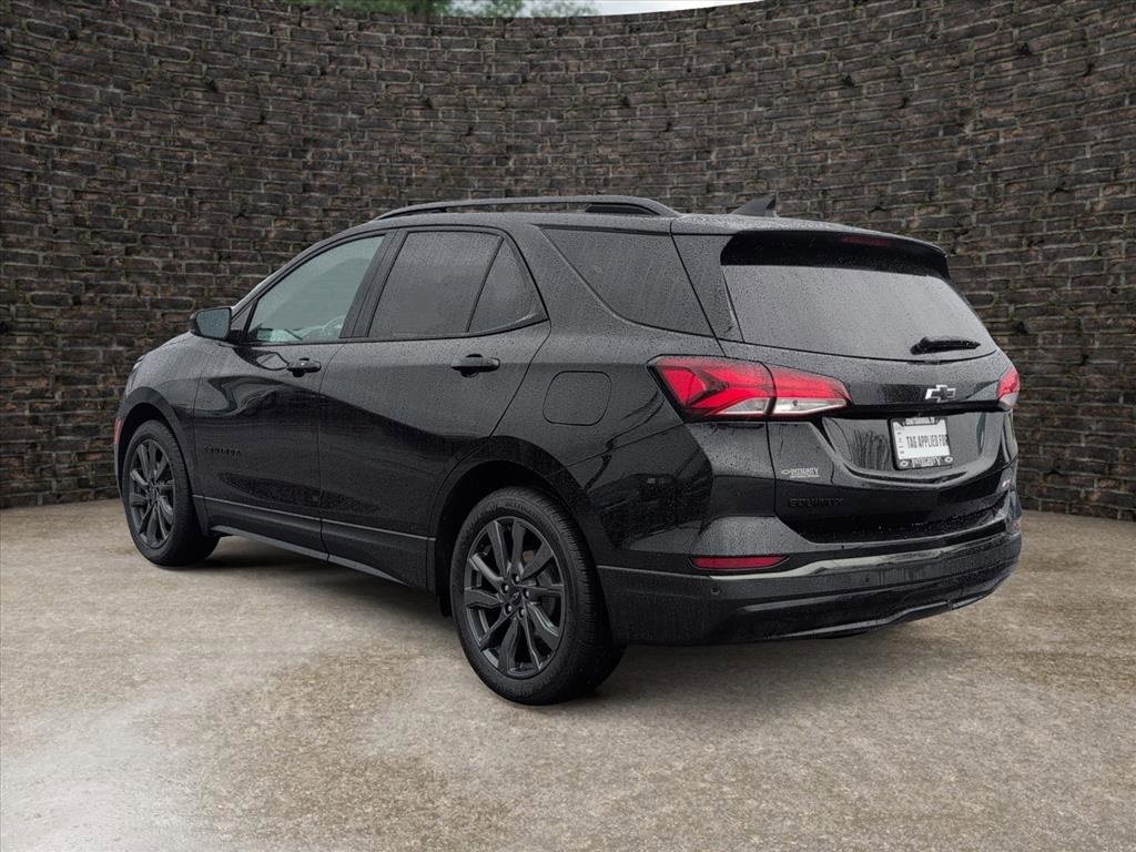 Used 2022 Chevrolet Equinox RS image 4