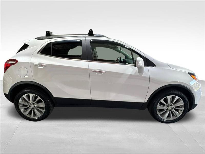 Used 2020 Buick Encore Preferred w/ Safety Package FWD image 4