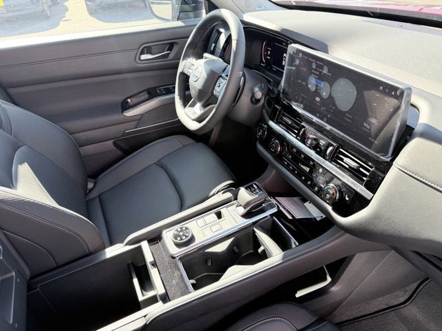 New 2026 Nissan Pathfinder SL AWD/4WD image 17