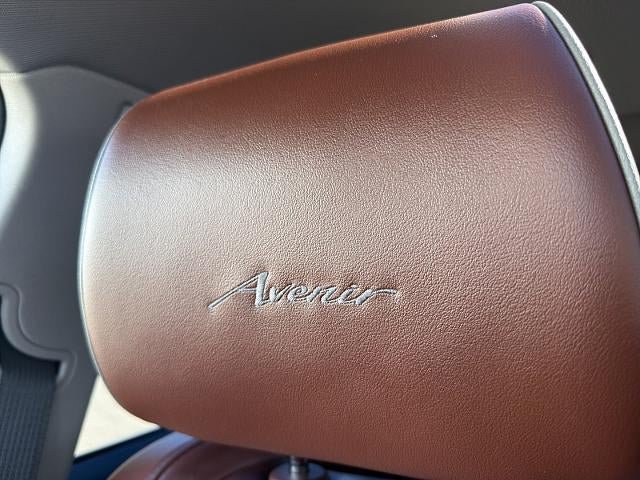 Used 2020 Buick Enclave Avenir w/ Avenir Technology Package AWD/4WD image 38