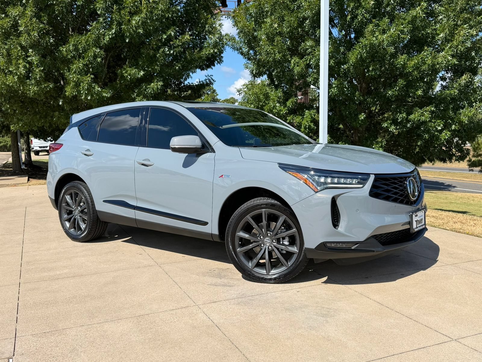 Used 2025 Acura RDX w/ Advance Package