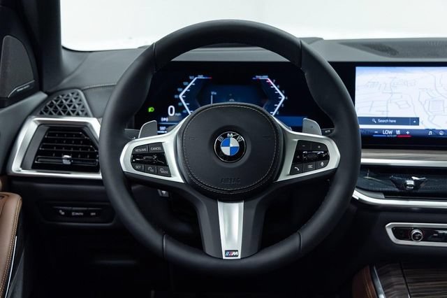 New 2026 BMW X5 xDrive40i w/ M Sport Package AWD/4WD image 17