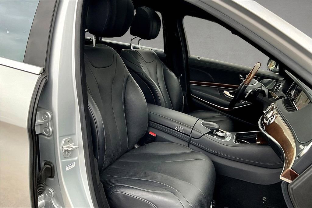 Used 2014 Mercedes-Benz S 550 Sedan image 30