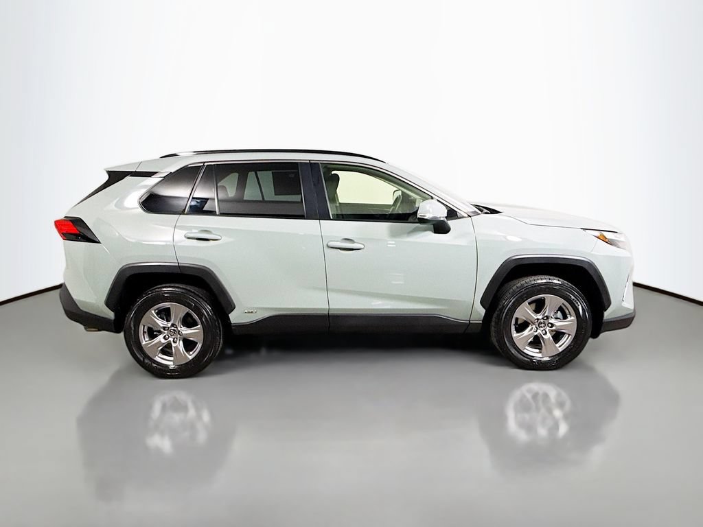 Used 2023 Toyota RAV4 XLE AWD/4WD image 26