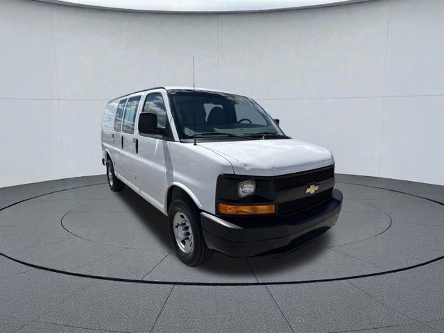 Used 2014 Chevrolet Express 2500 Work Van image 2