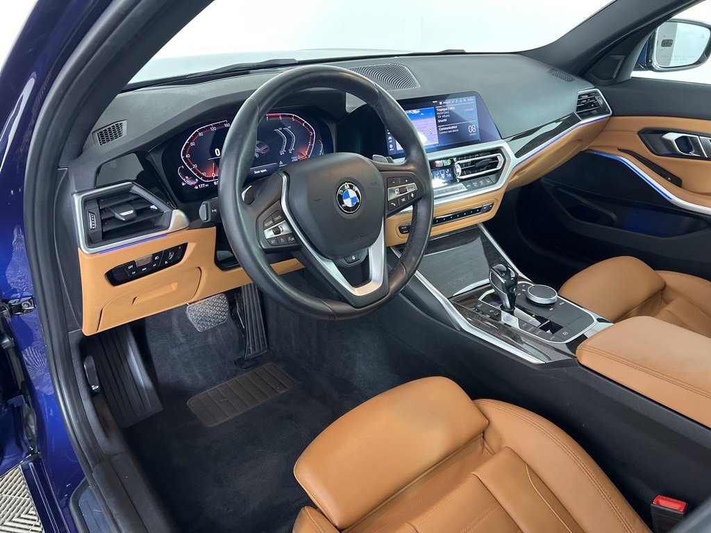 Used 2020 BMW 330i xDrive Sedan w/ Premium Package image 2