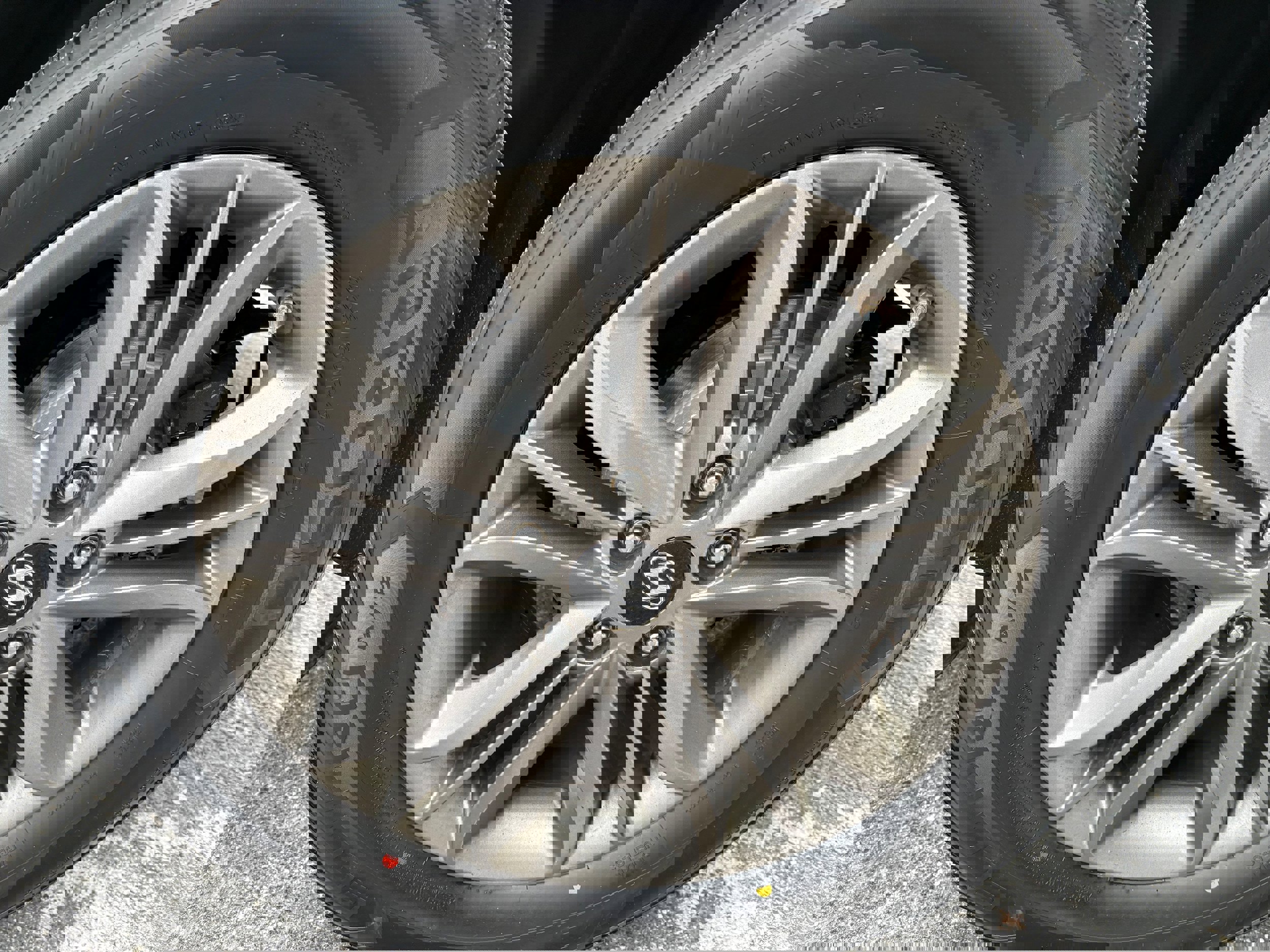 Used 2014 Hyundai Tucson SE image 8