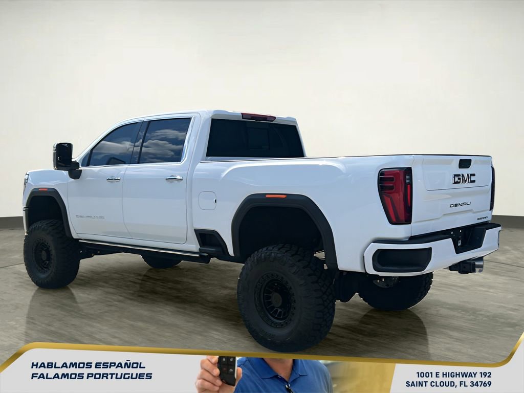 Used 2025 GMC Sierra 3500 Denali w/ Denali Reserve Package AWD/4WD image 4