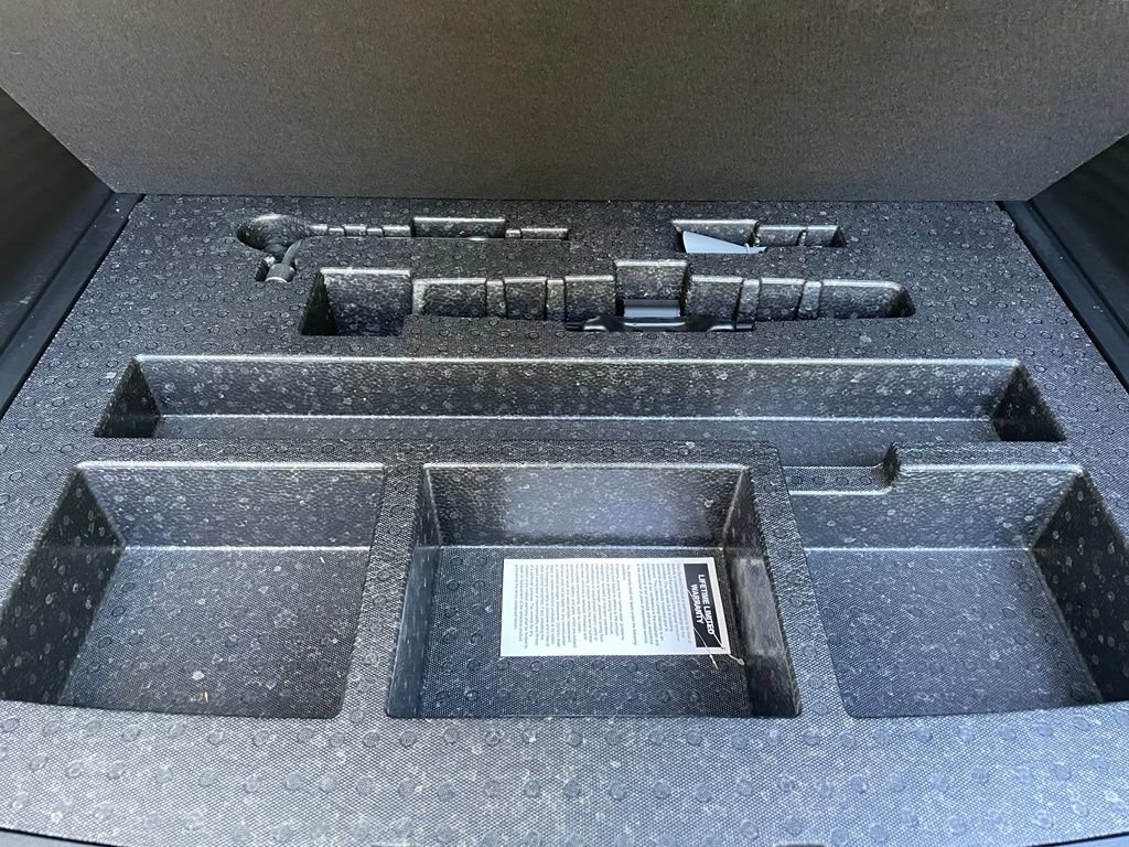 Certified 2024 Honda HR-V EX-L image 9
