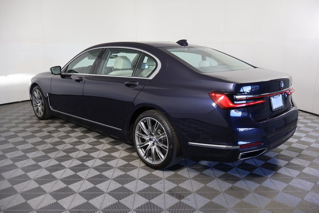 Used 2020 BMW 740i w/ Premium Package image 6