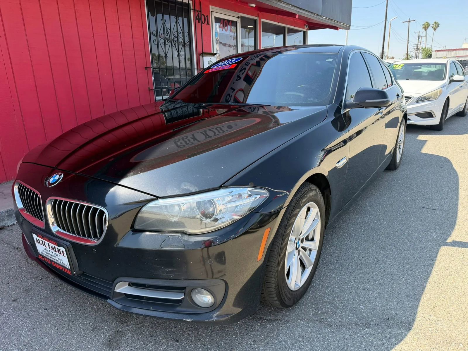 Used 2015 BMW 528i Sedan RWD image 2
