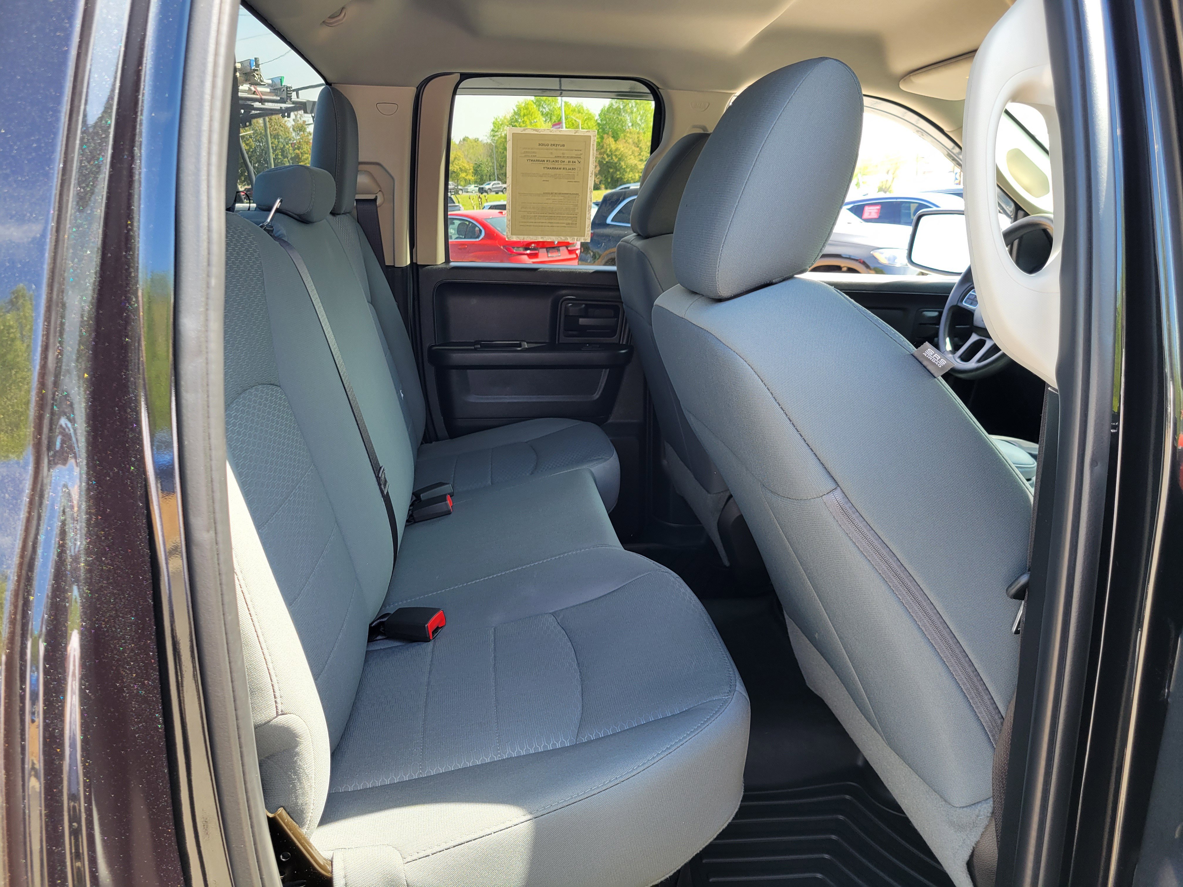 Used 2017 RAM 1500 Express image 18