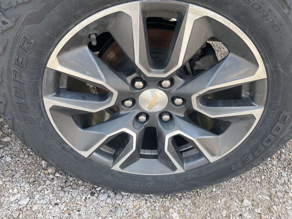 Used 2022 Chevrolet Silverado 1500 LT image 10