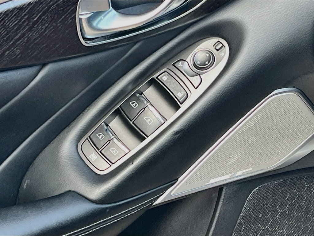 Used 2022 INFINITI Q50 Sensory AWD/4WD image 18