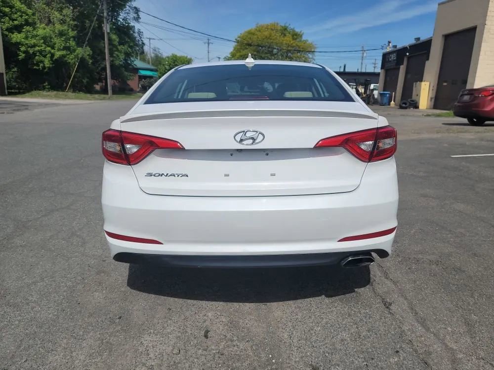 Used 2016 Hyundai Sonata SE FWD image 5