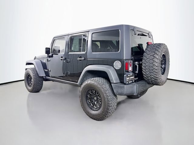 Used 2017 Jeep Wrangler Unlimited Rubicon w/ Connectivity Group image 5