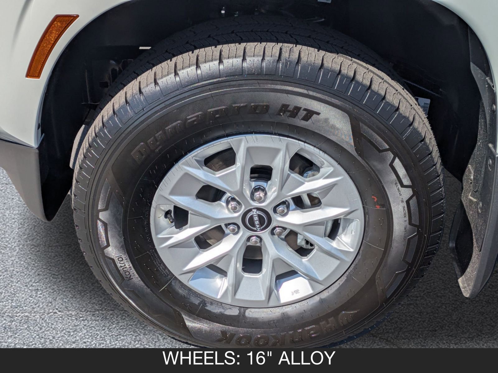 New 2026 Nissan Frontier S image 11