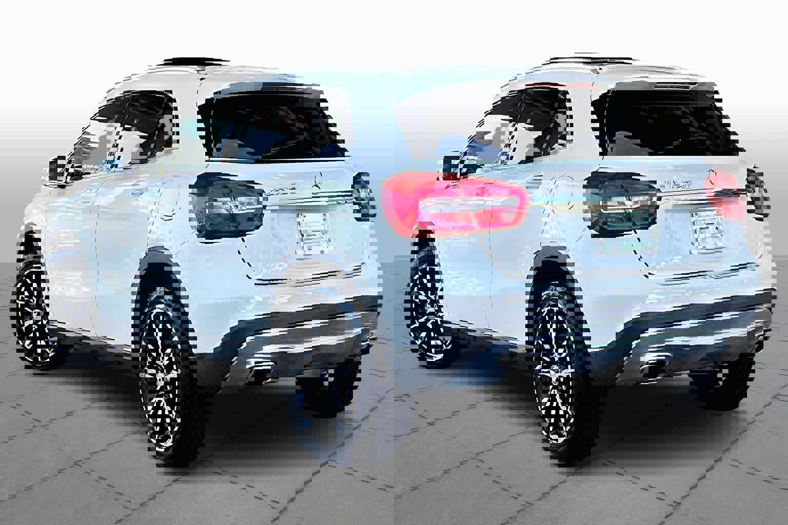 Used 2016 Mercedes-Benz GLA 250 image 12