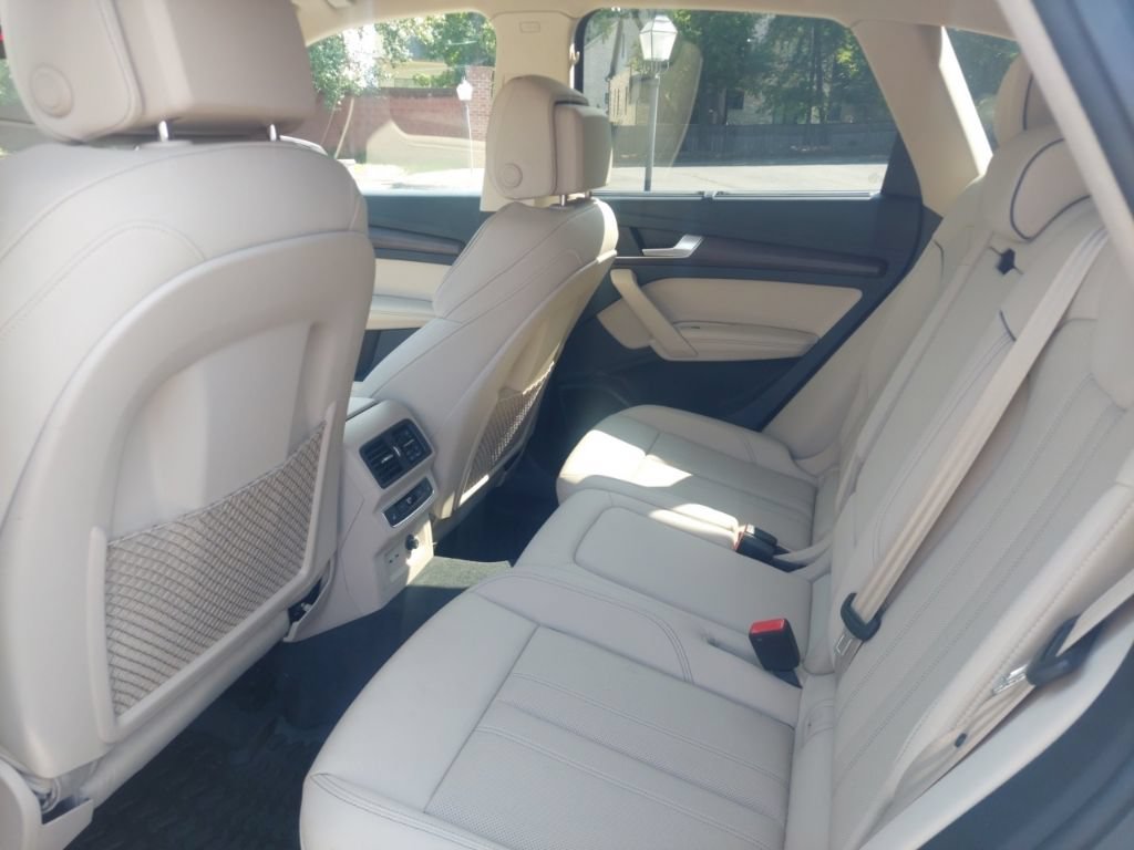 Used 2024 Audi Q5 2.0T Prestige AWD/4WD image 24