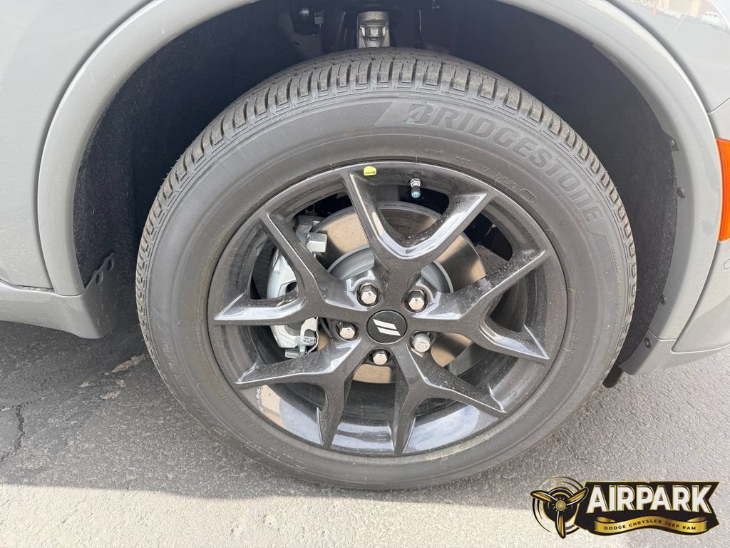 New 2027 Dodge Durango GT w/ Blacktop Package AWD/4WD image 10