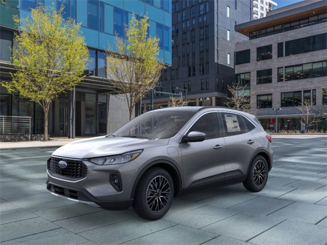 New 2025 Ford Escape SE