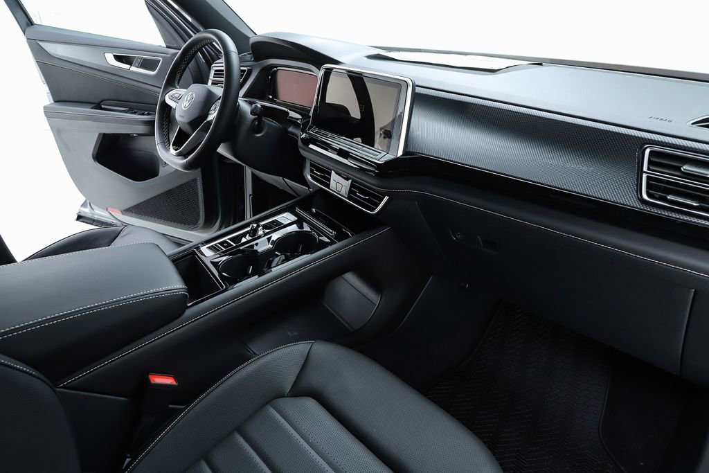 New 2026 Volkswagen Atlas Cross Sport SEL image 33