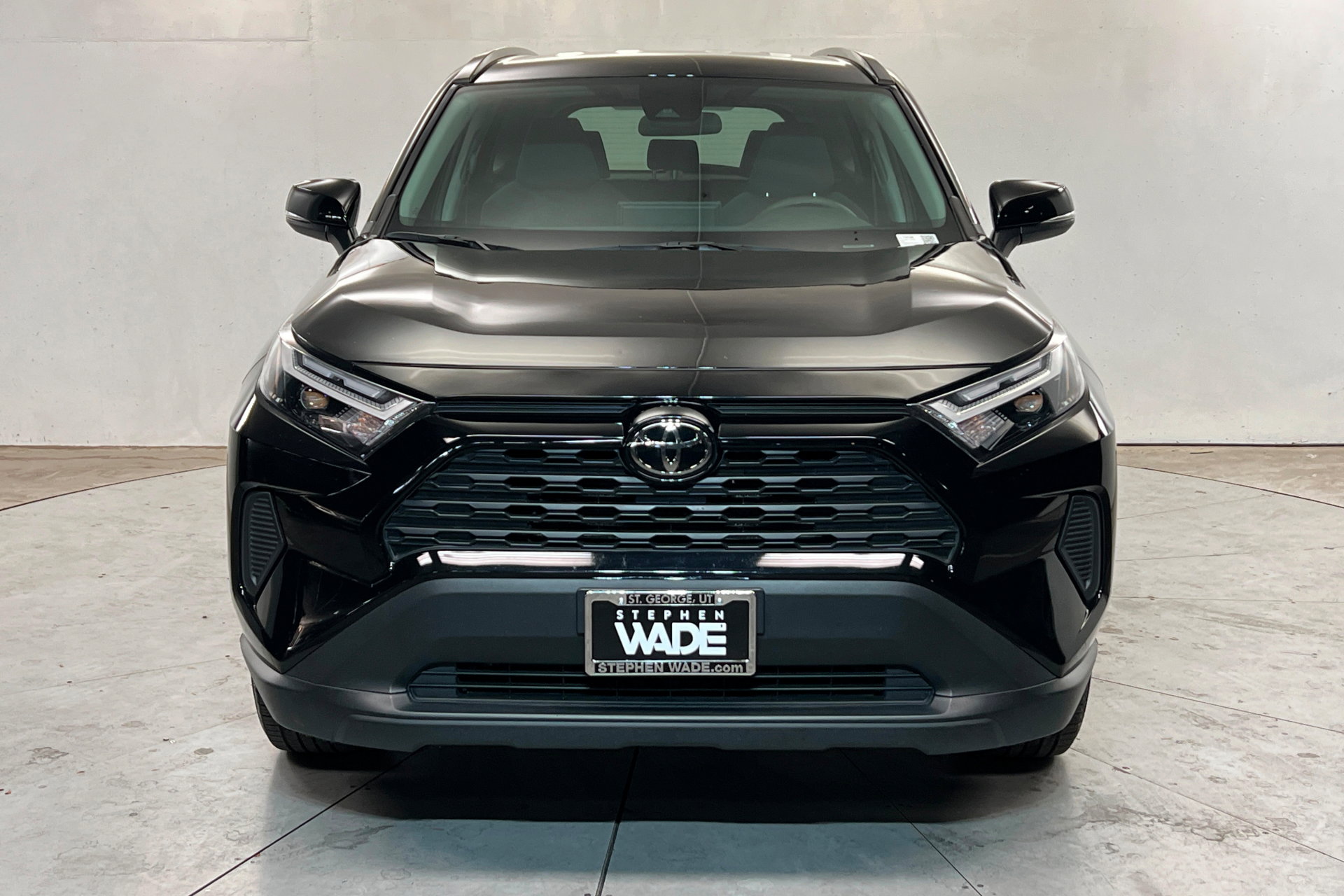 Used 2025 Toyota RAV4 XLE AWD/4WD image 9