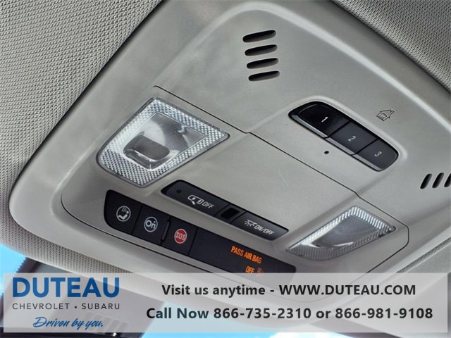 Used 2021 Chevrolet Traverse LT image 24