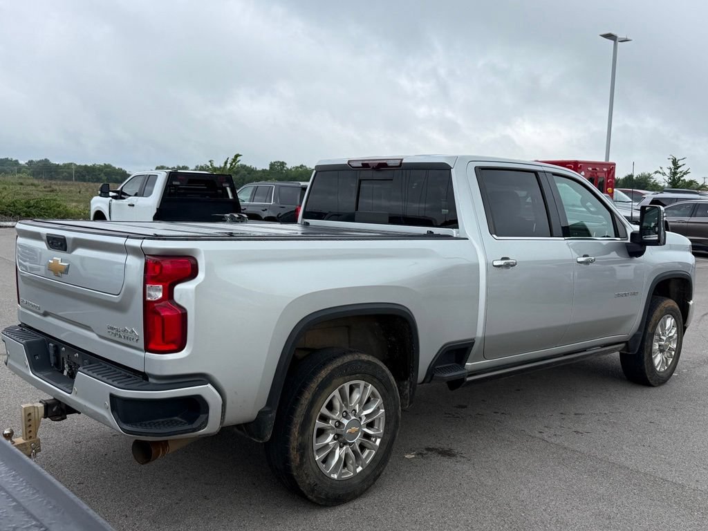 Used 2022 Chevrolet Silverado 3500 High Country w/ Z71 Off-Road Package AWD/4WD image 16