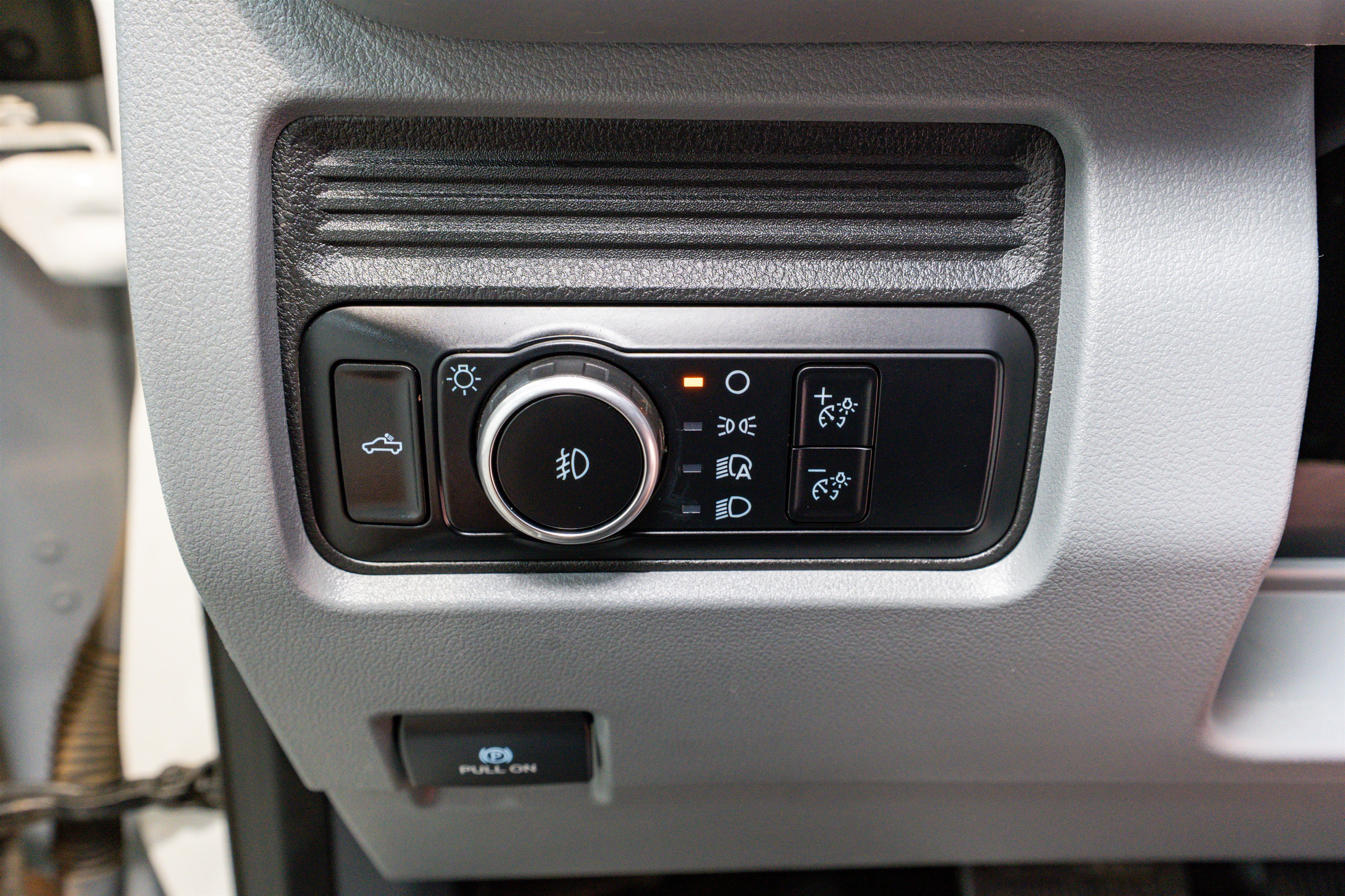 Used 2023 Ford F450 XL image 30