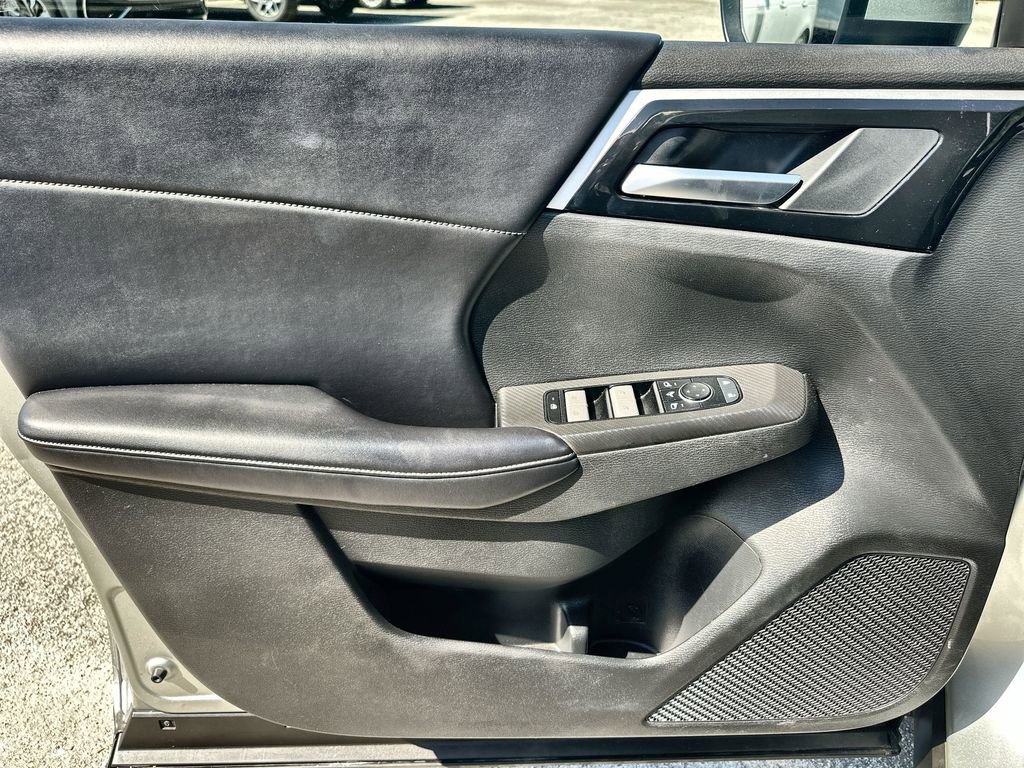 Used 2024 Mitsubishi Outlander SE Black Edition AWD/4WD image 22