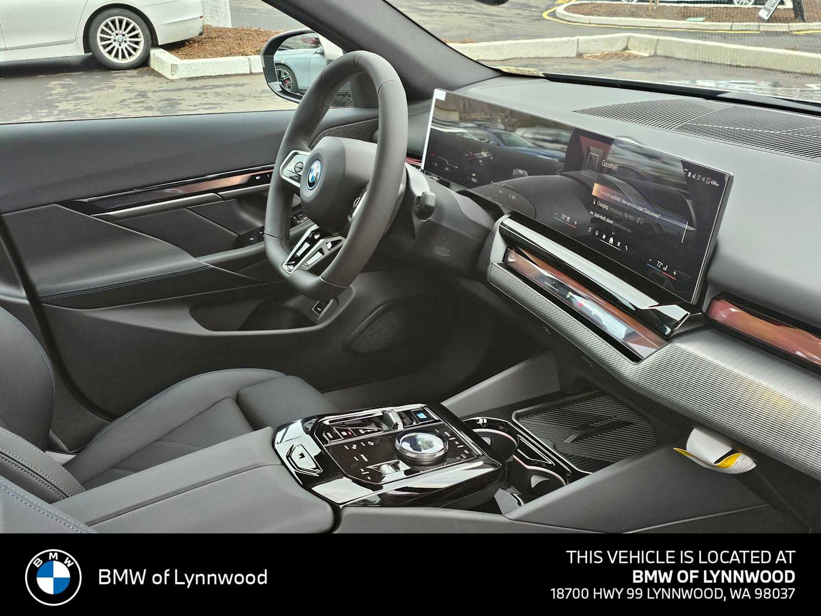 New 2026 BMW i5 eDrive40 w/ M Sport Package AWD/4WD image 10