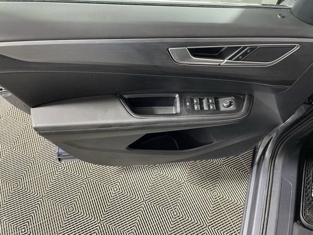 New 2025 Volkswagen Atlas Cross Sport SE image 24