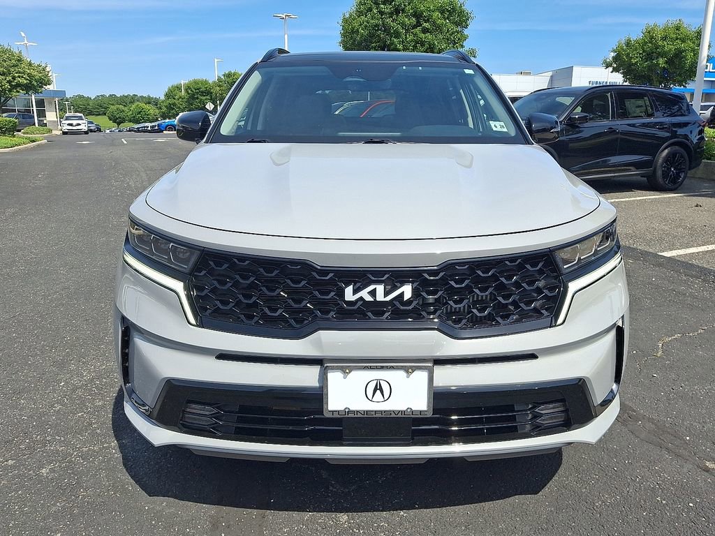 Used 2023 Kia Sorento SX FWD image 2